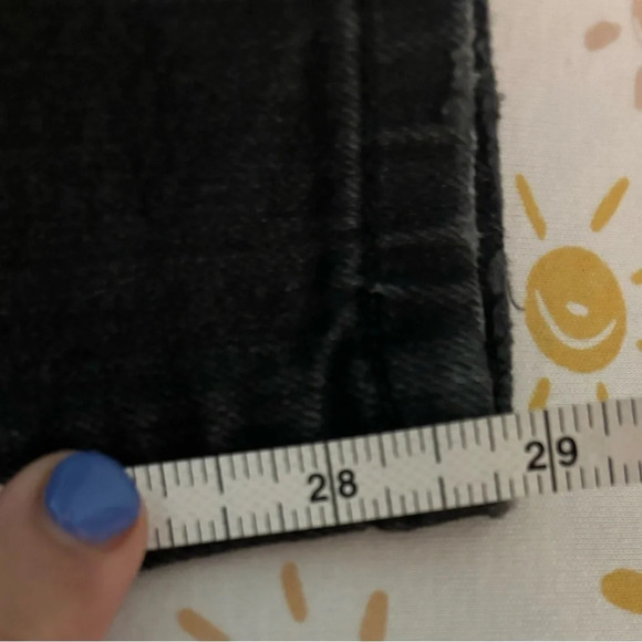 Banana‎ Republic Womens Sz 28 Light Black Skinny Jeans Slight distressing in pic - Picture 10 of 10